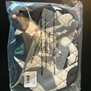 Vera Bradley medium zip cosmetic